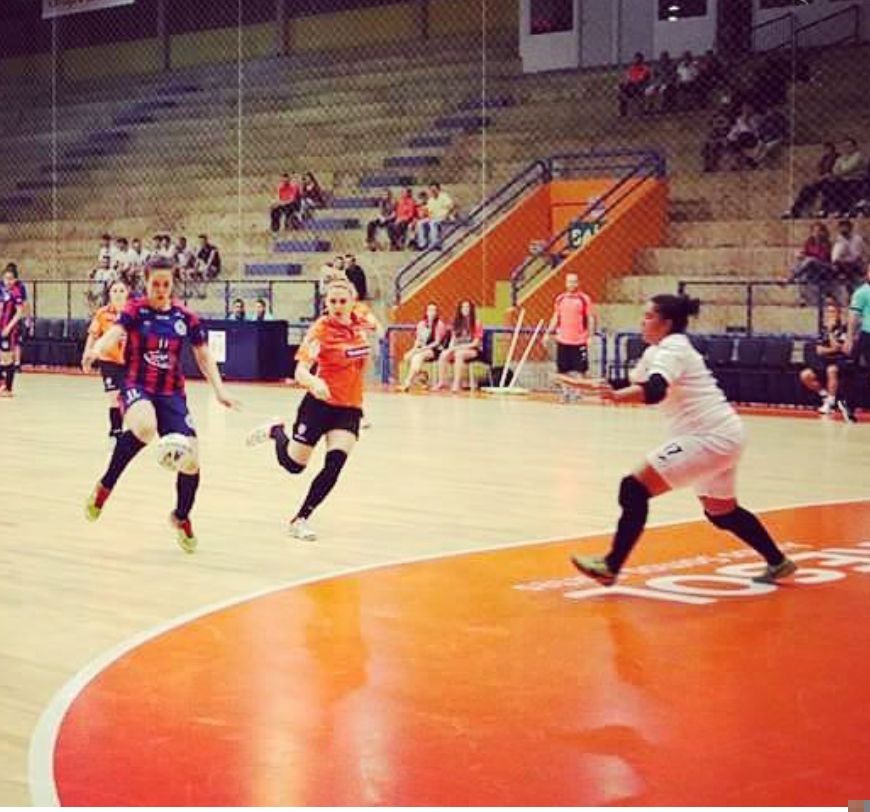 Lorena Gouveia é anunciada pelo ITAMARAJU FUTSAL — foto 4