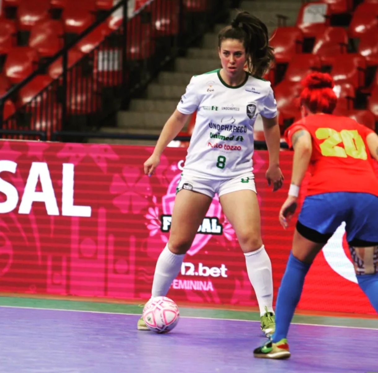 Lorena Gouveia é anunciada pelo ITAMARAJU FUTSAL — foto 11